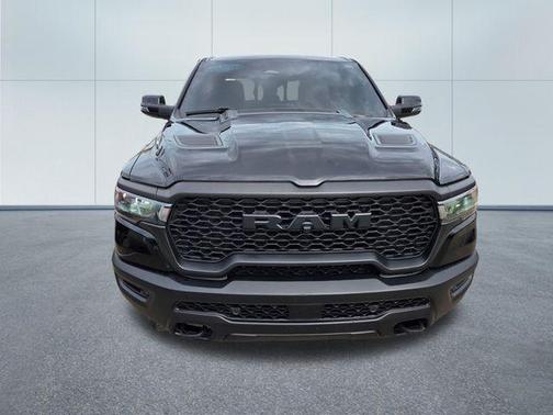 Diamond Black Crystal Pearlcoat 2025 RAM 1500 Rebel