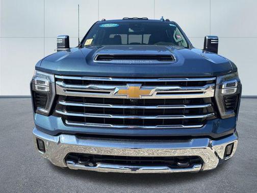Lakeshore Blue Metallic 2024 Chevrolet Silverado 2500 LTZ