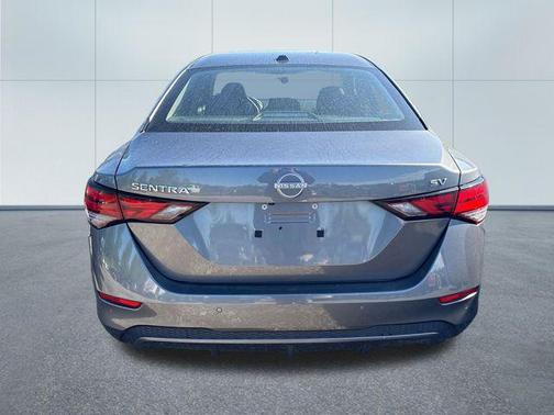 Gun Metallic 2024 Nissan Sentra SV
