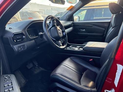 2023 Honda Pilot AWD Elite