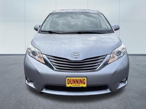 Predawn Gray Mica 2013 Toyota Sienna XLE