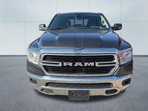 Granite Crystal Metallic Clearcoat 2020 RAM 1500 Big Horn/Lone Star
