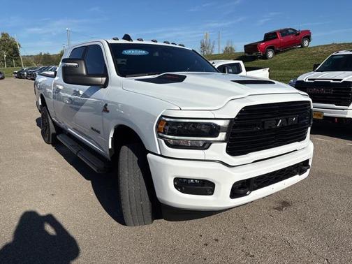 2024 RAM 2500 Laramie Crew Cab 4x4 6'4' Box