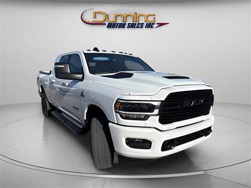 2024 RAM 2500 Laramie Crew Cab 4x4 6'4' Box