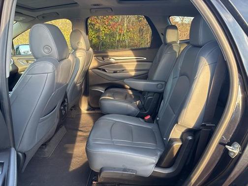 2020 Buick Enclave AWD Essence