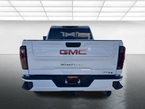2024 GMC Sierra 2500 AT4