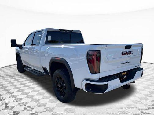 2024 GMC Sierra 2500 AT4