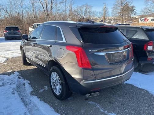 2017 Cadillac XT5 Base