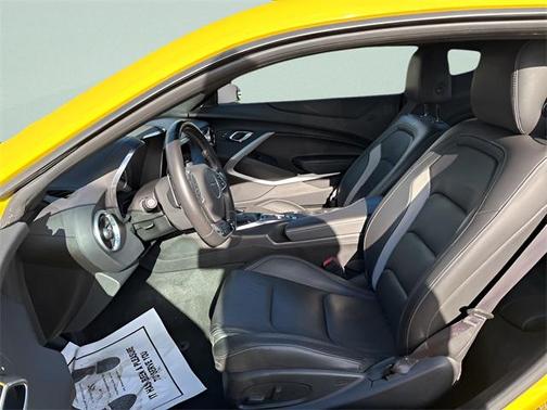 2016 Chevrolet Camaro 2LT