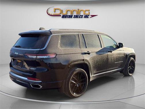 2022 Jeep Grand Cherokee L Summit