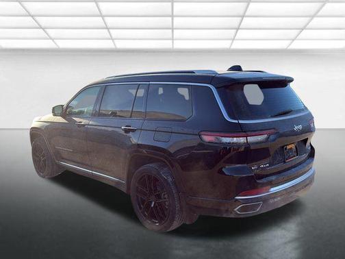 2022 Jeep Grand Cherokee L Summit