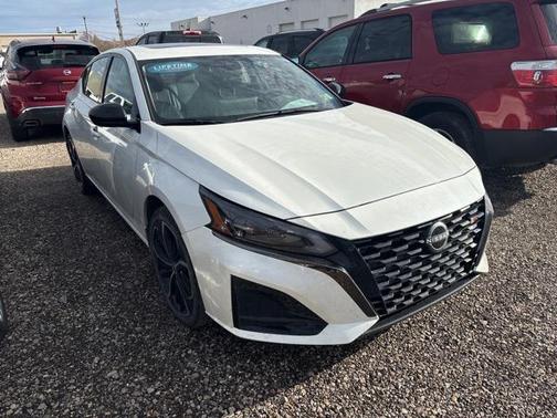 2024 Nissan Altima SR Intelligent AWD