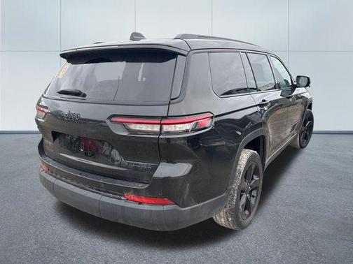 Diamond Black Crystal Pearlcoat 2024 Jeep Grand Cherokee L Limited