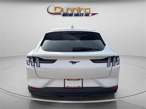 2022 Ford Mustang Mach-E Select