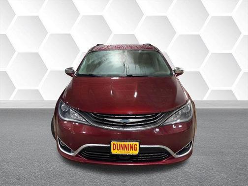 2017 Chrysler Pacifica Hybrid Platinum