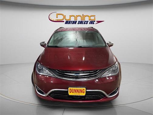 2017 Chrysler Pacifica Hybrid Platinum