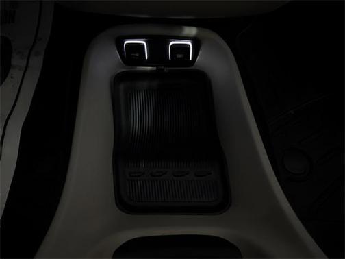 2017 Chrysler Pacifica Hybrid Platinum