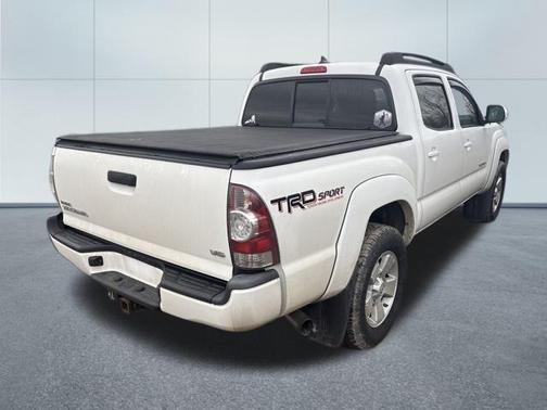 2015 Toyota Tacoma Base