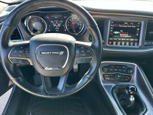 2017 Dodge Challenger R/T 392