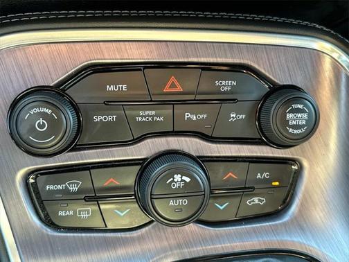 2017 Dodge Challenger R/T 392