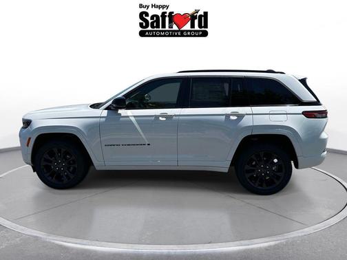 Bright White Clearcoat 2026 Jeep Grand Cherokee Limited