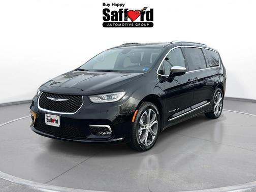 2026 Chrysler Pacifica L