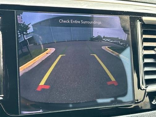 2020 Chrysler Pacifica Touring