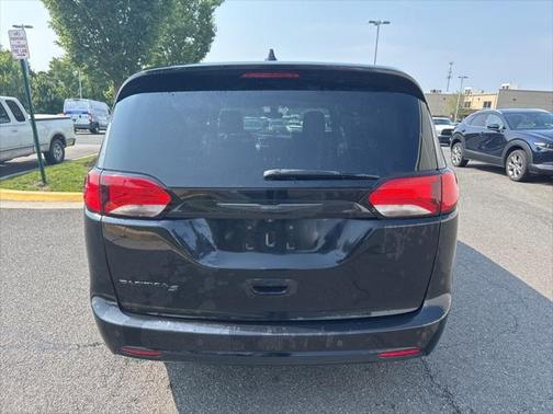2020 Chrysler Pacifica Touring