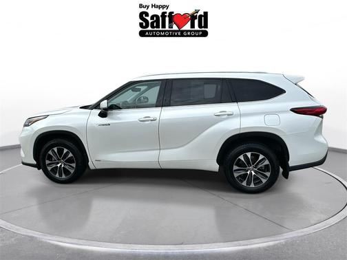 2021 Toyota Highlander Hybrid XLE