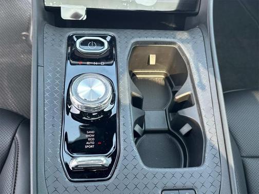 2025 Jeep Wagoneer S Launch Edition