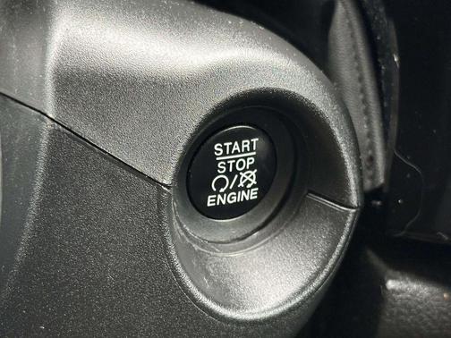 Nero Cinema (Black Clear Coat) 2016 FIAT 500X Easy