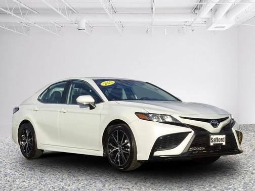 Photo 1 of 26 of 2022 Toyota Camry SE