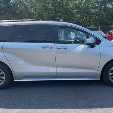 2023 Toyota Sienna XLE 7 Passenger