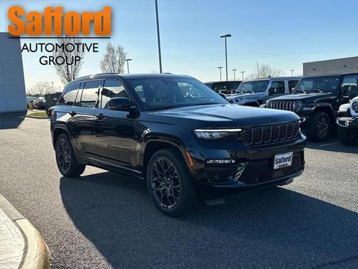 2025 Jeep Grand Cherokee Summit