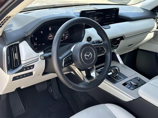 2024 Mazda CX-90 PHEV Premium Plus