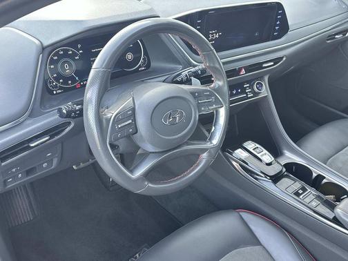 2022 Hyundai SONATA SEL Plus