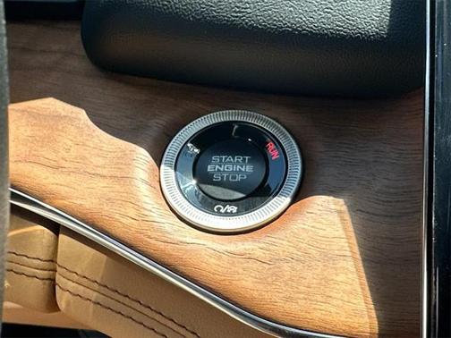 2025 Jeep Grand Cherokee L Summit Reserve