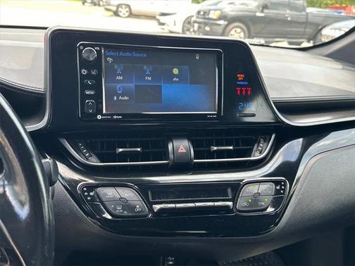 2018 Toyota C-HR XLE Premium