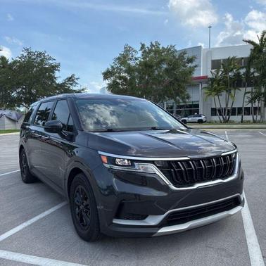 2022 Kia Carnival LXS