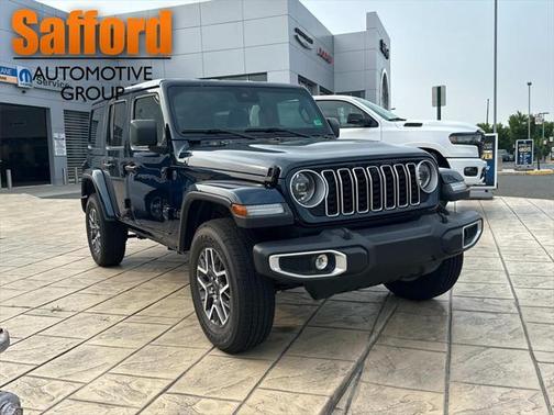 2025 Jeep Wrangler 4-Door Sahara 4x4