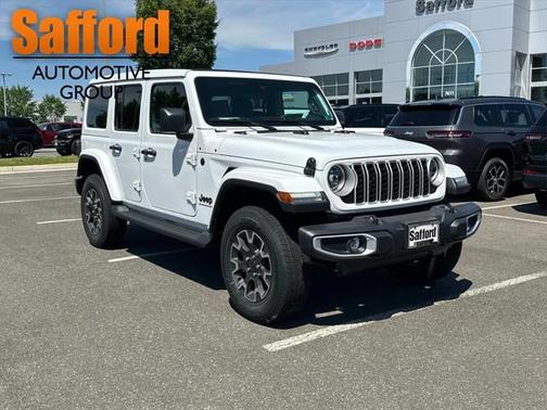 2025 Jeep Wrangler 4-Door Sahara 4x4