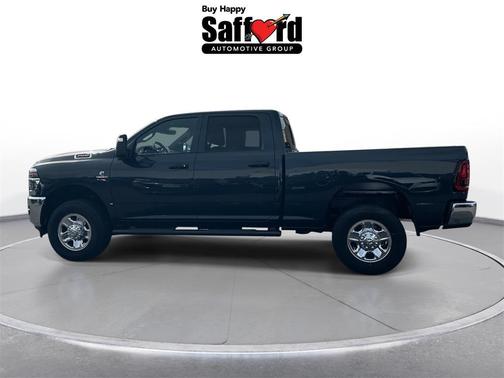2025 RAM 2500 Tradesman Crew Cab 4x4 6'4' Box