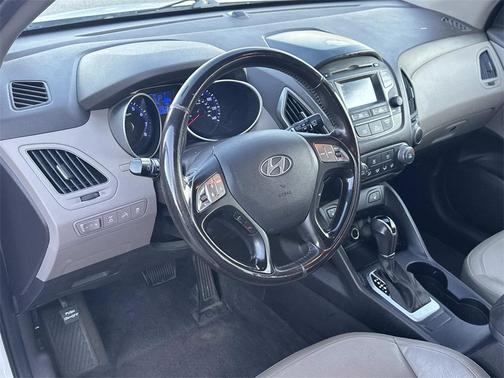 2015 Hyundai TUCSON SE