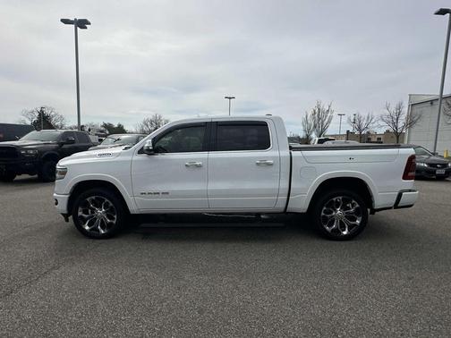Bright White Clearcoat 2021 RAM 1500 Longhorn