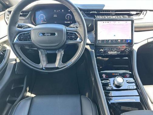 2025 Jeep Grand Cherokee L Overland