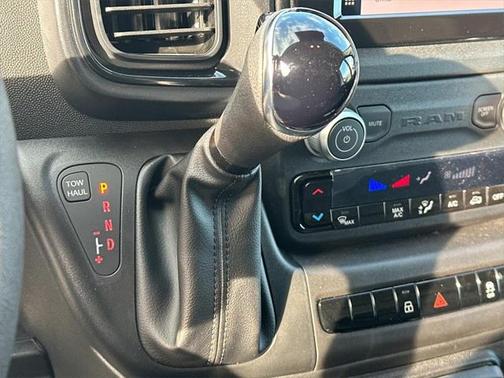 2025 RAM ProMaster 2500 Tradesman