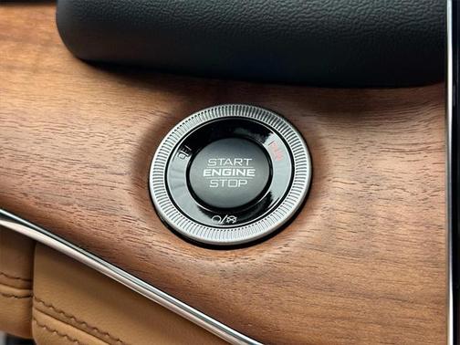 2025 Jeep Grand Cherokee L Summit Reserve