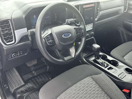 Oxford White 2025 Ford Ranger XL