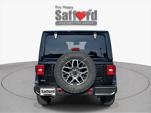 2024 Jeep Wrangler 4-Door Sahara 4x4