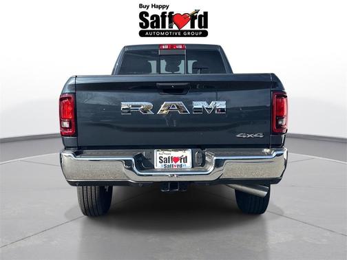 2025 RAM 2500 Tradesman Crew Cab 4x4 8' Box